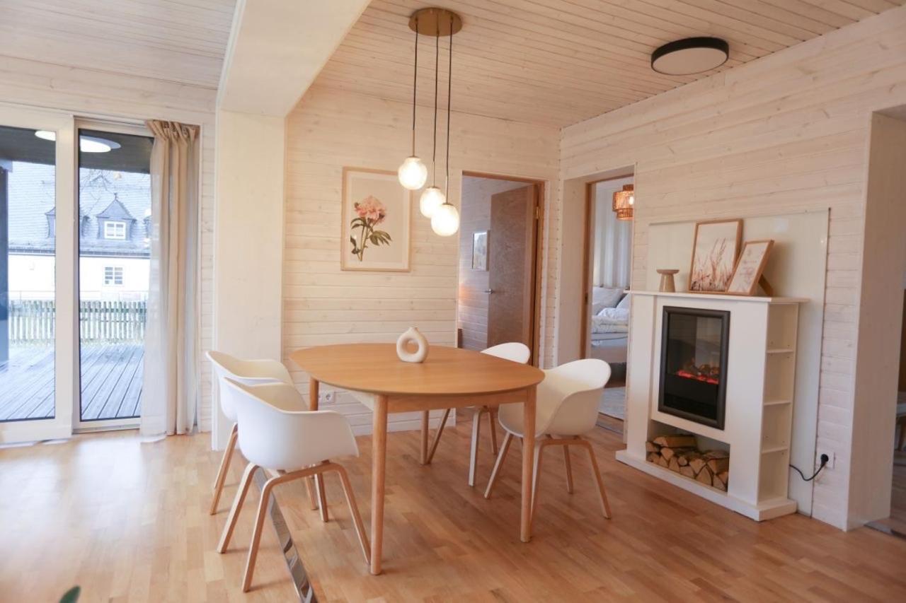 Hotel & Chalets By Revex Schwarzenbach am Wald ภายนอก รูปภาพ
