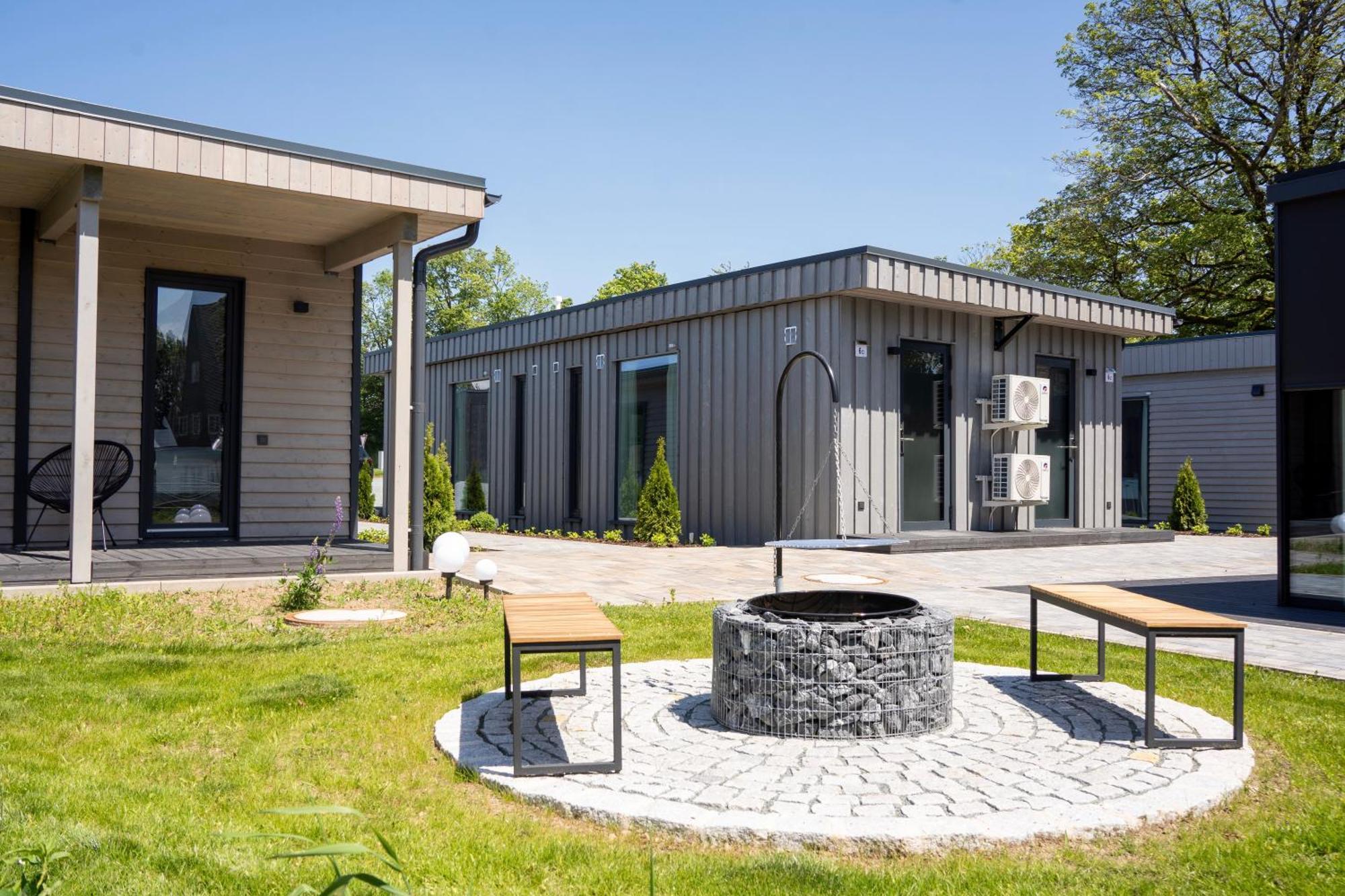 Hotel & Chalets By Revex Schwarzenbach am Wald ภายนอก รูปภาพ